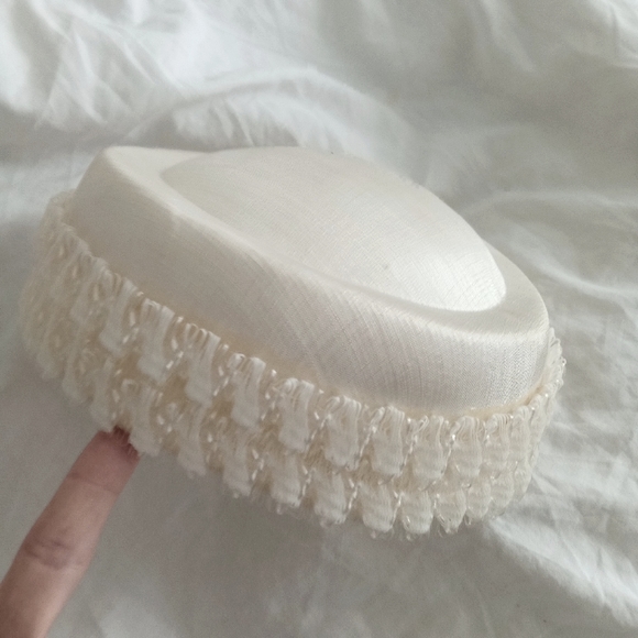Vintage Accessories - 60's Style Pill Box Hat